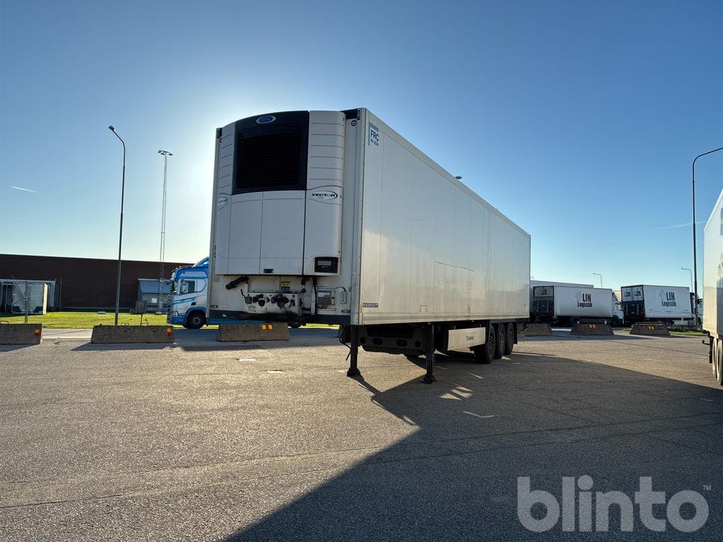 KRONE - Semiremorcă frigider: Foto 1 KRONE - Semiremorcă frigider: Foto 1