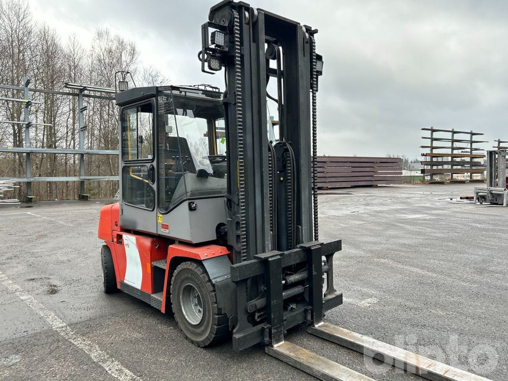 Kalmar DCE 55-6HM - Stivuitor diesel: Foto 2 Kalmar DCE 55-6HM - Stivuitor diesel: Foto 2