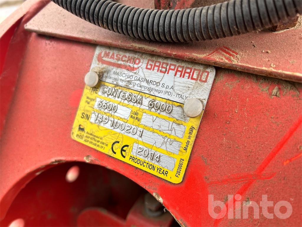 Kreiselegge + pneumatische Säeinheit Maschio Gaspardo (2014 und 2013) - Semănătoare combinată: Foto 5 Kreiselegge + pneumatische Säeinheit Maschio Gaspardo (2014 und 2013) - Semănătoare combinată: Foto 5