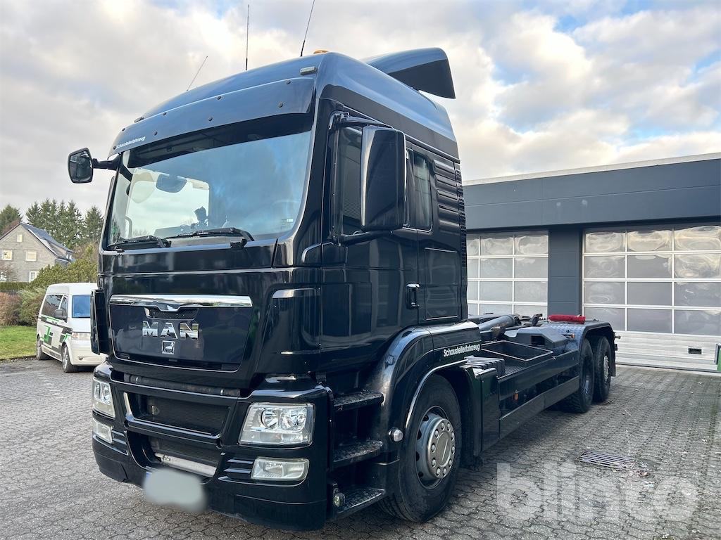 MAN TGS 26.480 Abrollkipper (2011) - Camion cu cârlig: Foto 1 MAN TGS 26.480 Abrollkipper (2011) - Camion cu cârlig: Foto 1