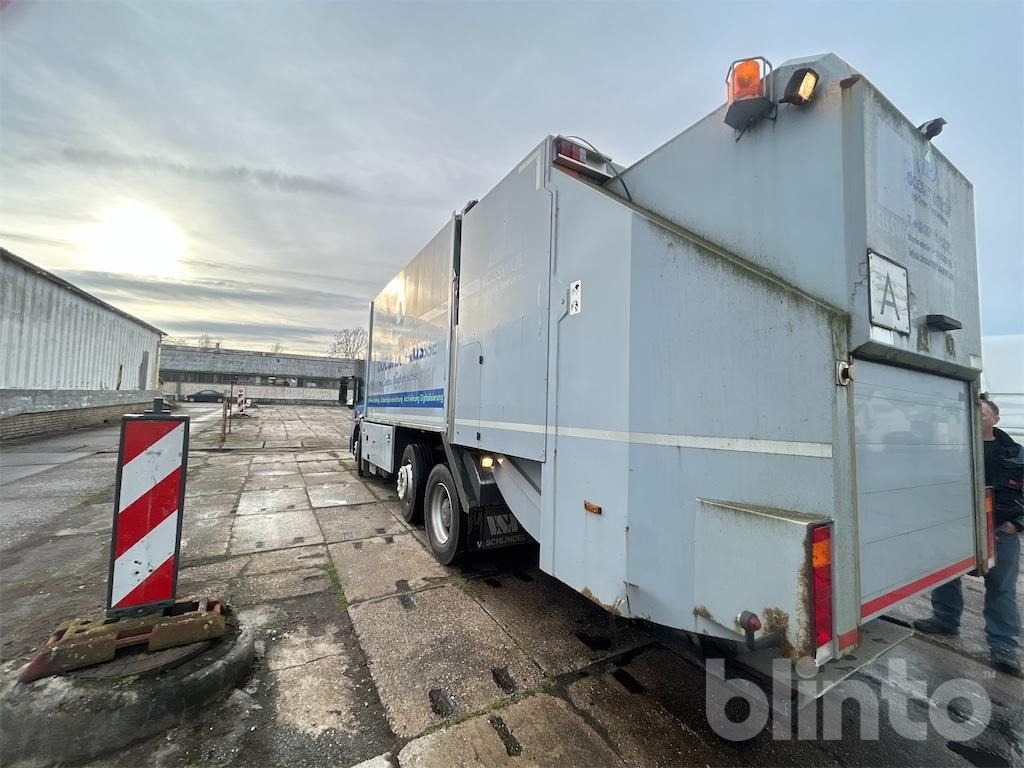 Mercedes/AMG 2633 ECONIC (2011) - Autogunoiere: Foto 4 Mercedes/AMG 2633 ECONIC (2011) - Autogunoiere: Foto 4