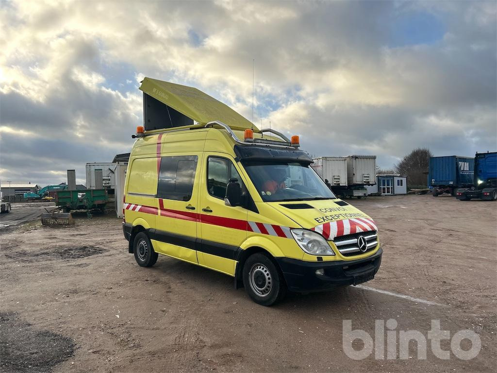 Mercedes-Benz Sprinter (2011) - Dubă, Maşina comunala: Foto 2 Mercedes-Benz Sprinter (2011) - Dubă, Maşina comunala: Foto 2