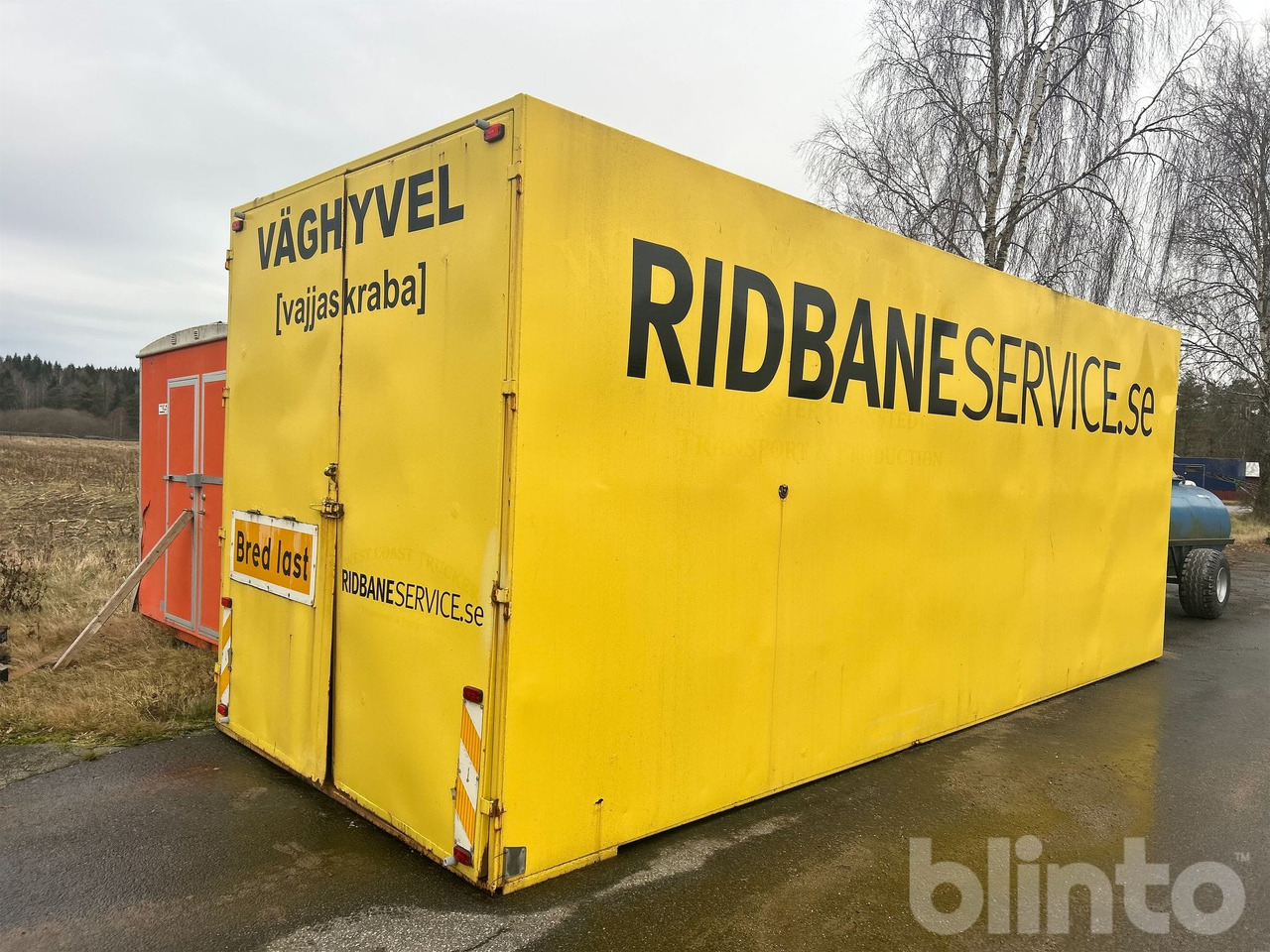 Okänt 50m2 - Container abroll: Foto 2 Okänt 50m2 - Container abroll: Foto 2