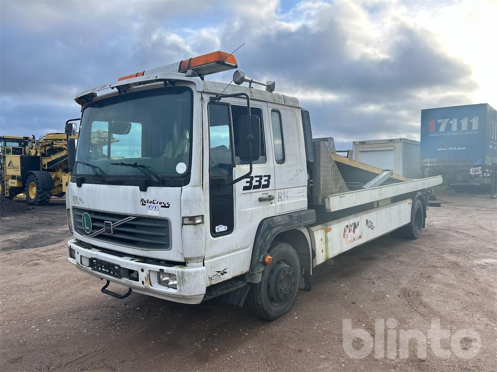 VOLVO FL6 - Maşină de tractare: Foto 1 VOLVO FL6 - Maşină de tractare: Foto 1