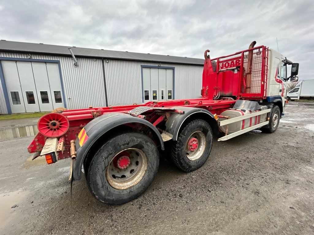 VOLVO FM 400 6X2 - Camion cu cârlig: Foto 5 VOLVO FM 400 6X2 - Camion cu cârlig: Foto 5