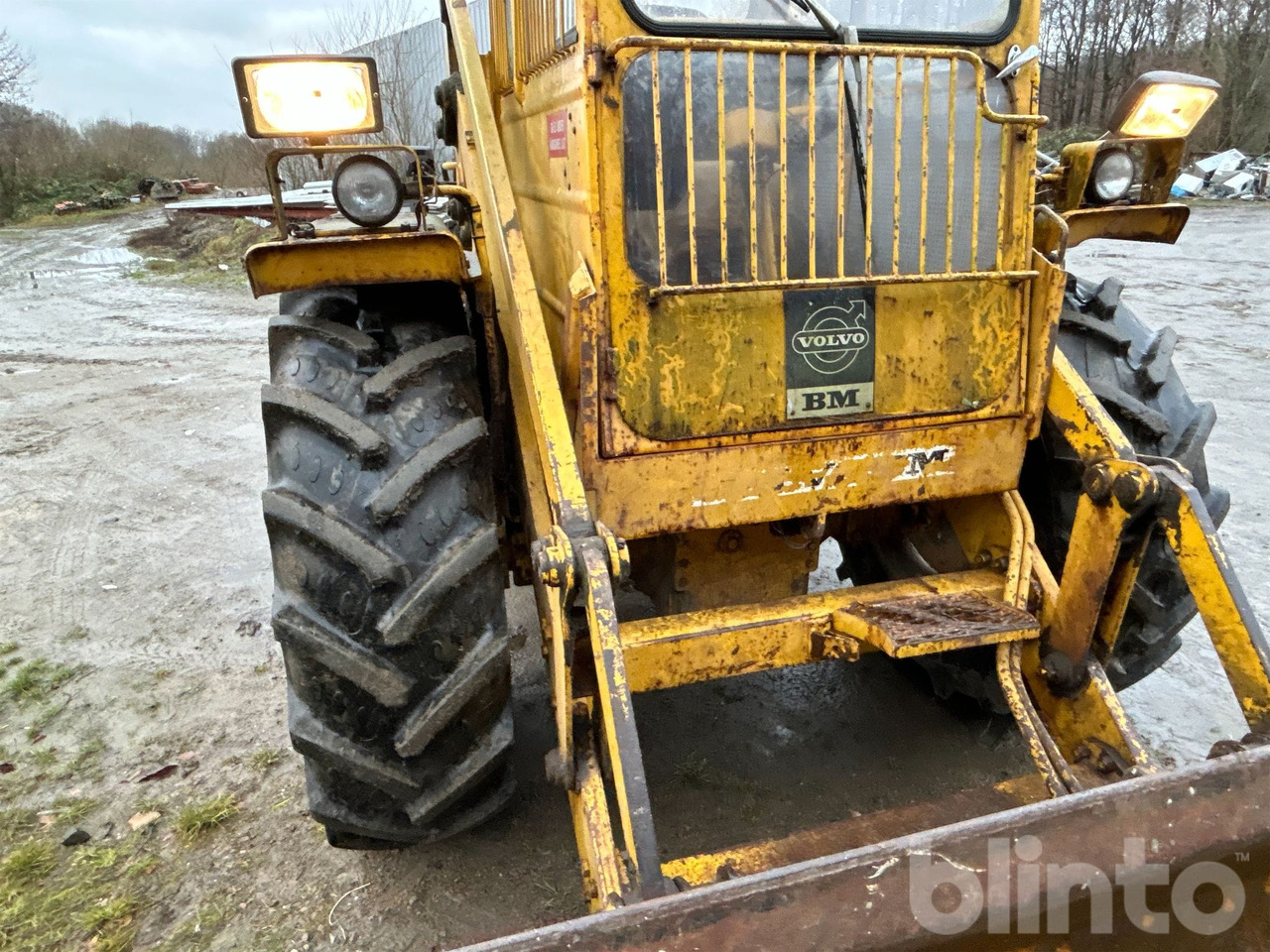 Încărcător frontal pe pneuri Volvo BM LM641: Foto 15 Încărcător frontal pe pneuri Volvo BM LM641: Foto 15