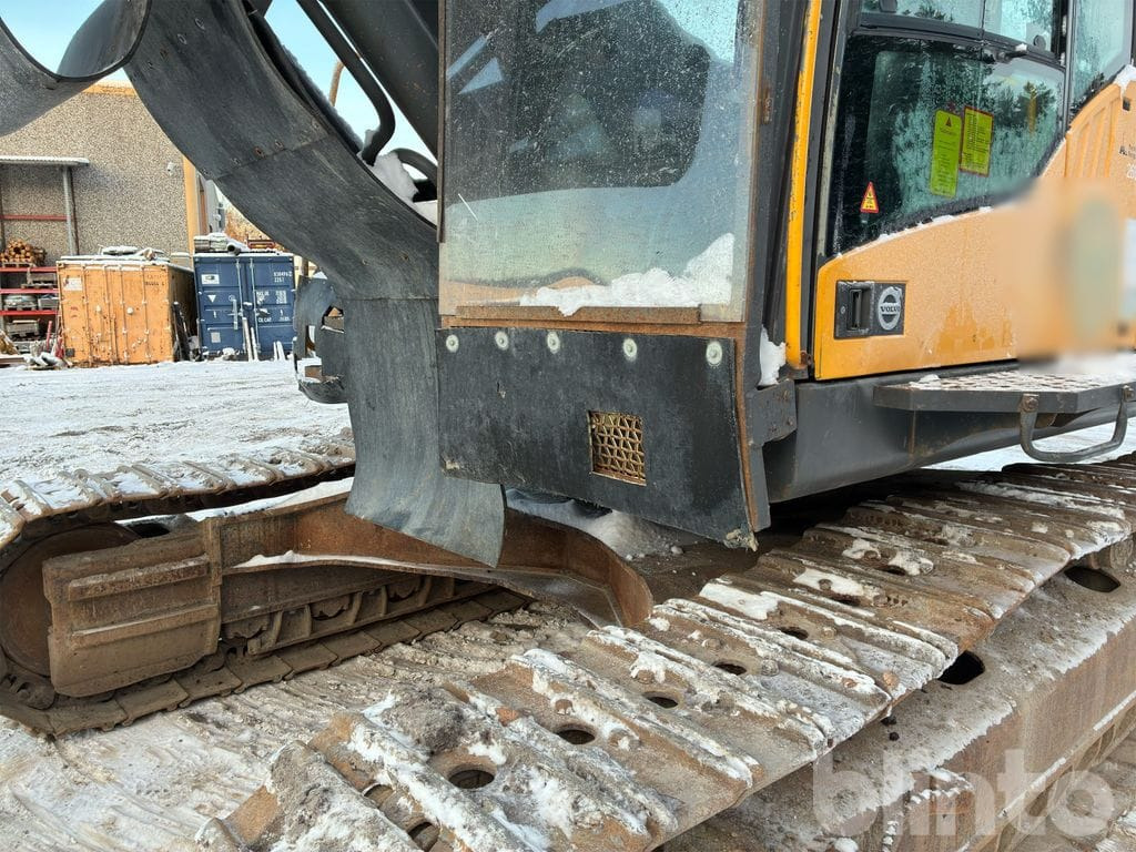 Excavator pe şenile Volvo EC380DL: Foto 14