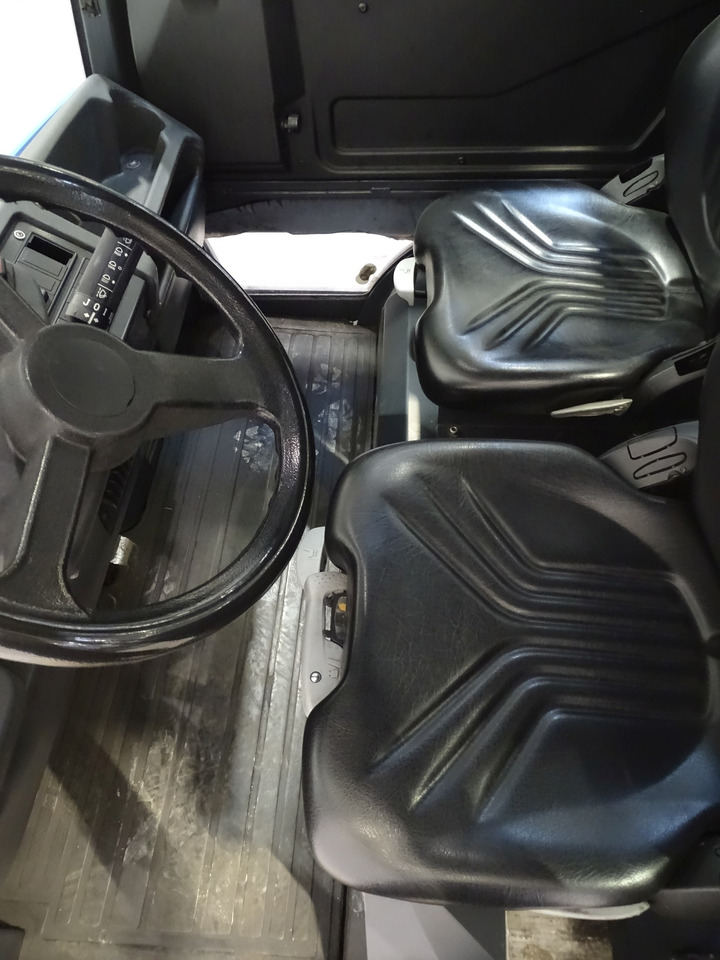 Linde P250 - Tractor electric: Foto 3 Linde P250 - Tractor electric: Foto 3