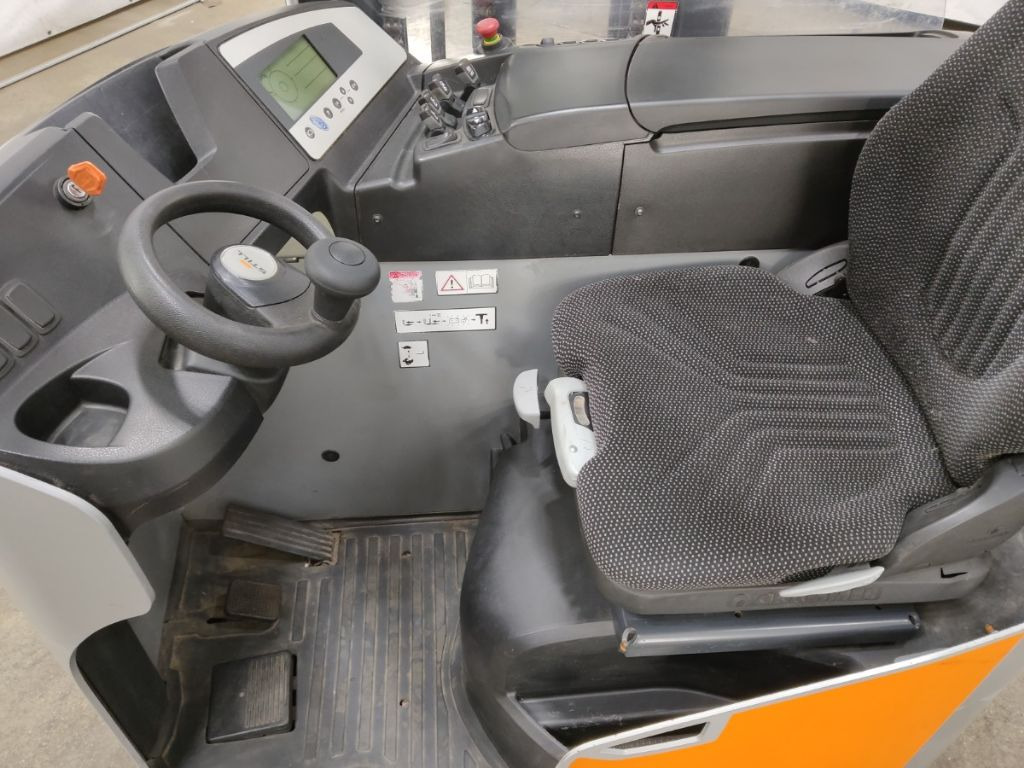 Still FM-X10 - Stivuitor cu catarg retractabil: Foto 3 Still FM-X10 - Stivuitor cu catarg retractabil: Foto 3