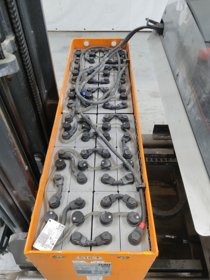 Still FM-X20 - Stivuitor cu catarg retractabil: Foto 4 Still FM-X20 - Stivuitor cu catarg retractabil: Foto 4