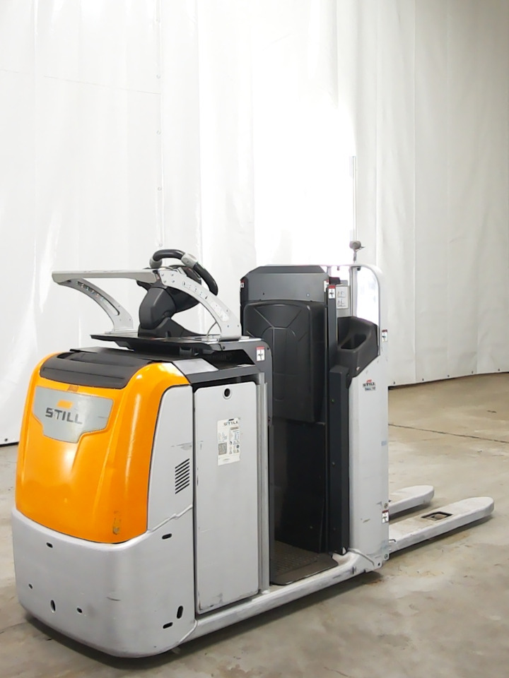 Still OPX-L12 - Stivuitorul selector: Foto 1 Still OPX-L12 - Stivuitorul selector: Foto 1