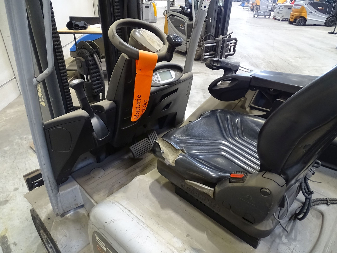 Still RX60-25 - Electrostivuitor: Foto 3 Still RX60-25 - Electrostivuitor: Foto 3