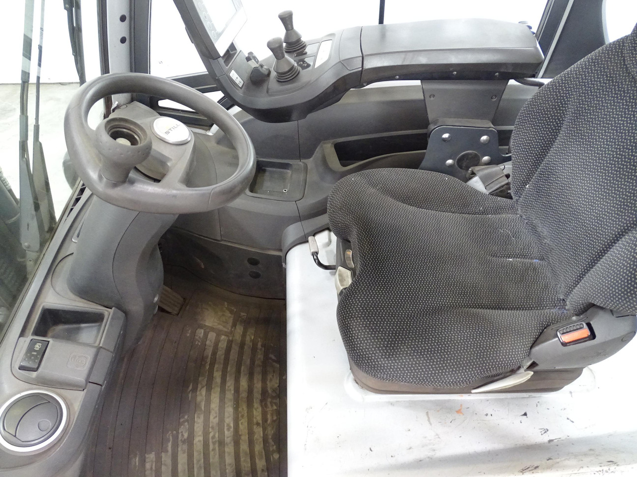 Still RX60-25 - Electrostivuitor: Foto 3 Still RX60-25 - Electrostivuitor: Foto 3