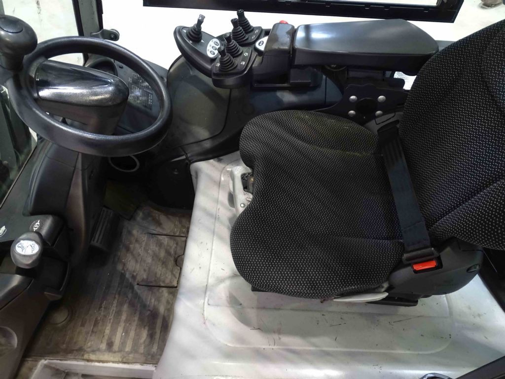 Still RX60-30 - Electrostivuitor: Foto 3 Still RX60-30 - Electrostivuitor: Foto 3