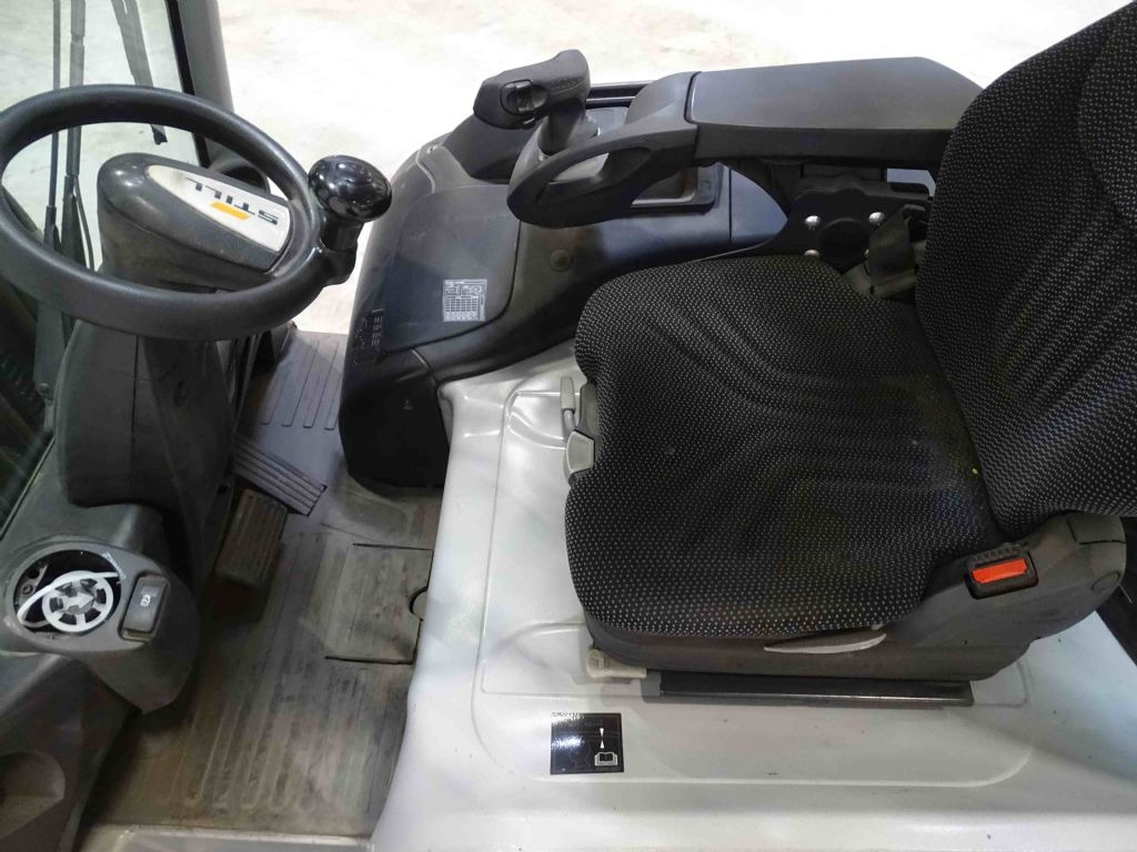 Still RX60-30 - Electrostivuitor: Foto 3 Still RX60-30 - Electrostivuitor: Foto 3