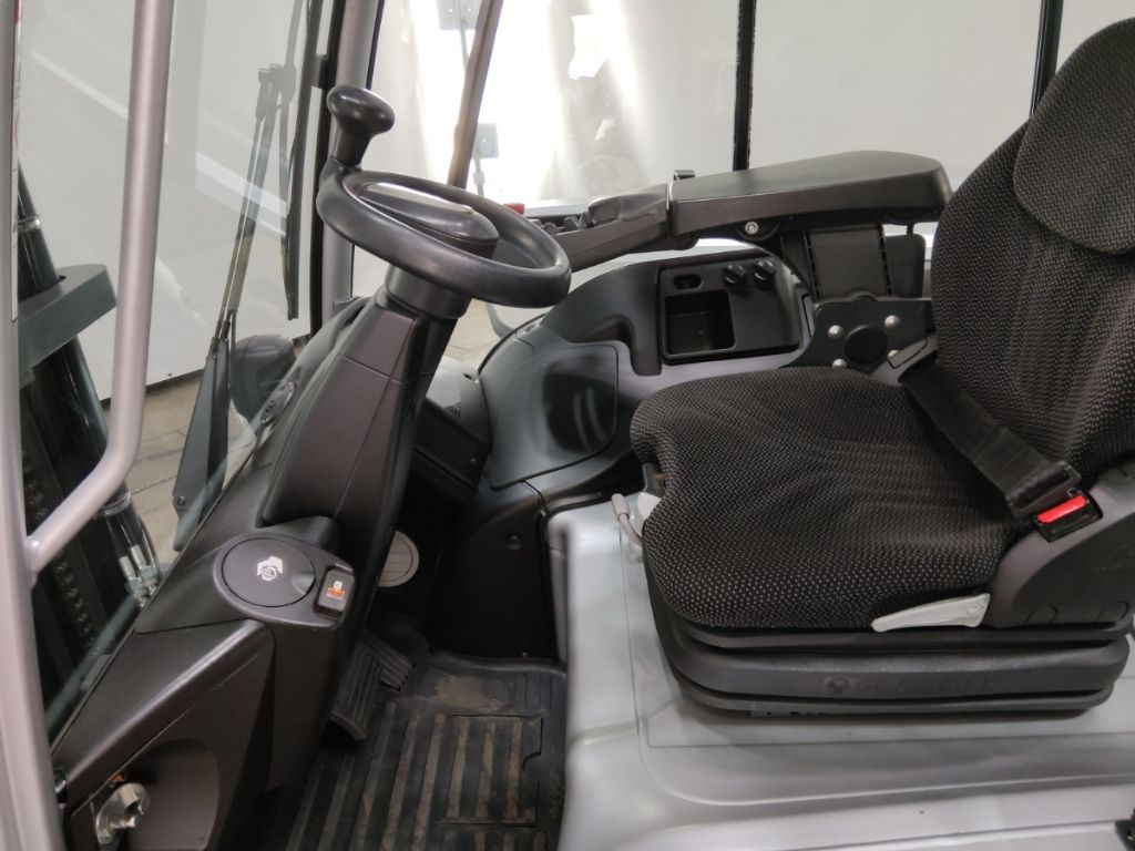 Still RX60-50/600 - Electrostivuitor: Foto 3 Still RX60-50/600 - Electrostivuitor: Foto 3