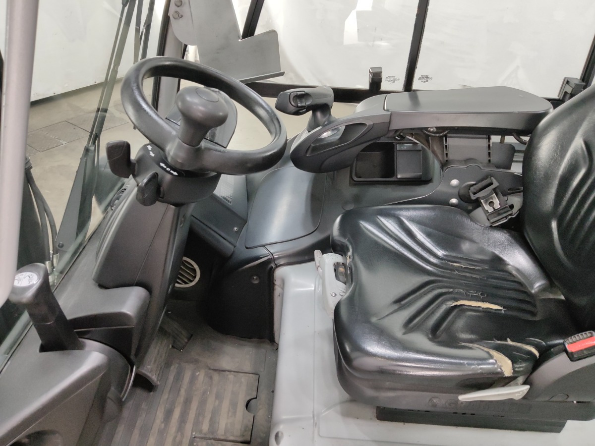 Still RX60-50 - Electrostivuitor: Foto 3 Still RX60-50 - Electrostivuitor: Foto 3