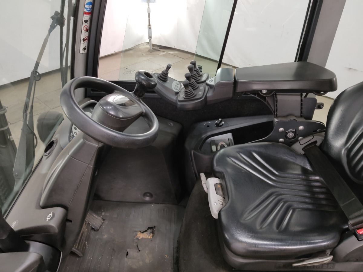 Still RX70-50T - Motostivuitor: Foto 3 Still RX70-50T - Motostivuitor: Foto 3