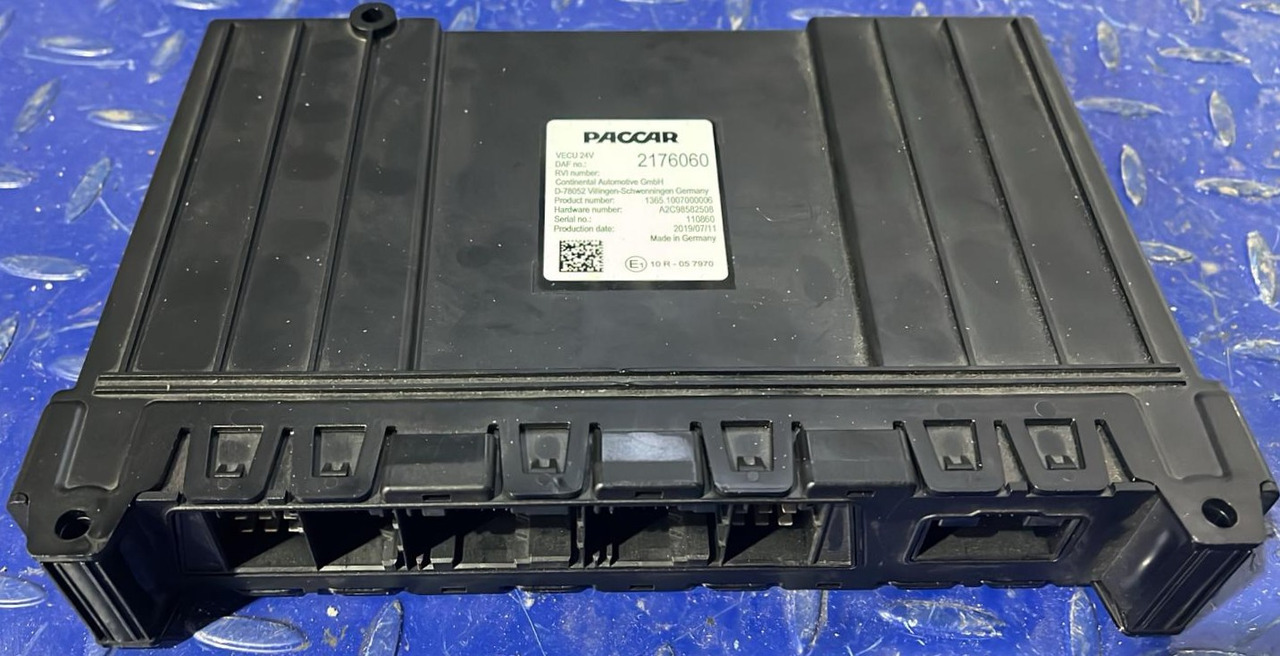 DAF XF CF VECU Control Unit Module 2176060 - Calculator de bord: Foto 1 DAF XF CF VECU Control Unit Module 2176060 - Calculator de bord: Foto 1