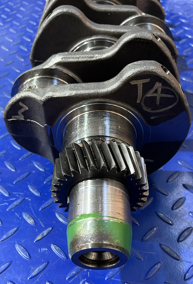 John Deere VIBROCHEN JOHN DEERE RE4045 - Arbore cotit: Foto 3 John Deere VIBROCHEN JOHN DEERE RE4045 - Arbore cotit: Foto 3