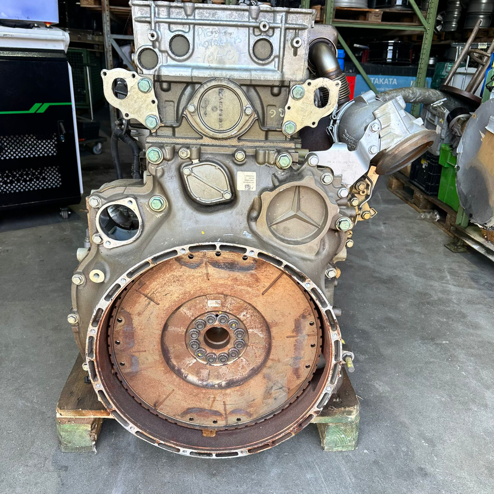 MERCEDES-BENZ Engine OM473 Euro 6 - Motor pentru Camion: Foto 4 MERCEDES-BENZ Engine OM473 Euro 6 - Motor pentru Camion: Foto 4