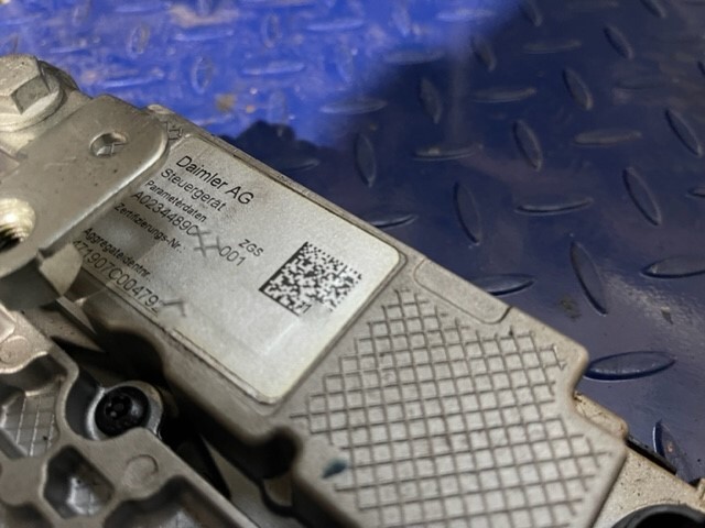 Mercedes A0074462440 ZGS001 - Calculator de bord pentru Camion: Foto 2 Mercedes A0074462440 ZGS001 - Calculator de bord pentru Camion: Foto 2