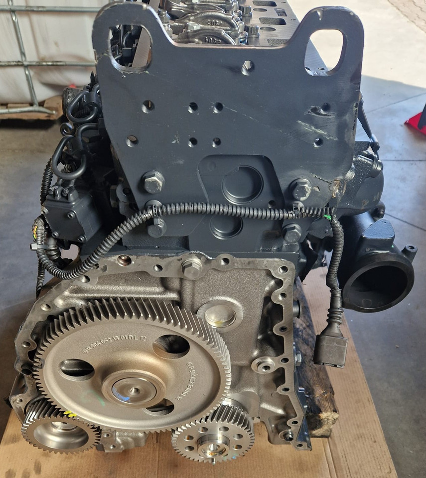 Mercedes Benz Engine OM906 Euro 5 - Motor: Foto 5 Mercedes Benz Engine OM906 Euro 5 - Motor: Foto 5