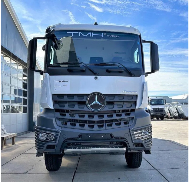 Mercedes-Benz Arocs 4140 K 8x4 Meiller Tipper - Camion basculantă: Foto 5 Mercedes-Benz Arocs 4140 K 8x4 Meiller Tipper - Camion basculantă: Foto 5