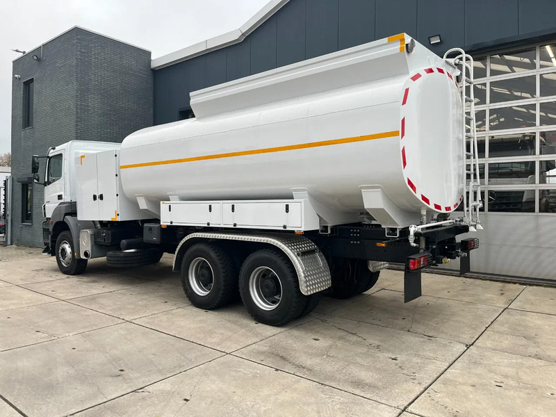 Mercedes-Benz Axor 3344 6x4 Water Tank Truck - Camion cisternă: Foto 3 Mercedes-Benz Axor 3344 6x4 Water Tank Truck - Camion cisternă: Foto 3
