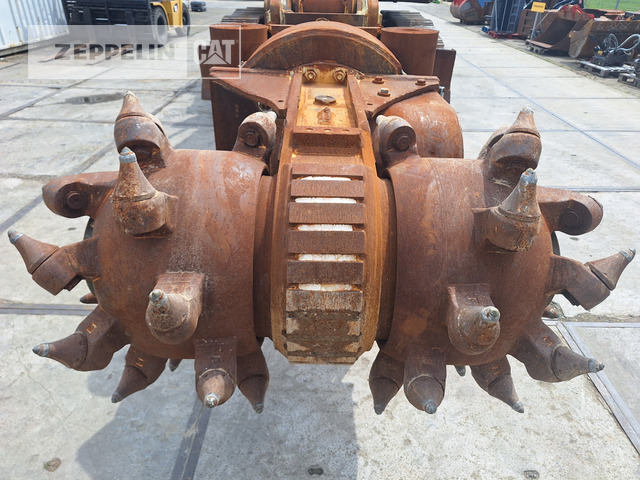Erkat Spezialmaschinen Service GmbH Fräse ERC3000 - Ataşament pentru Utilaje constructii: Foto 2 Erkat Spezialmaschinen Service GmbH Fräse ERC3000 - Ataşament pentru Utilaje constructii: Foto 2