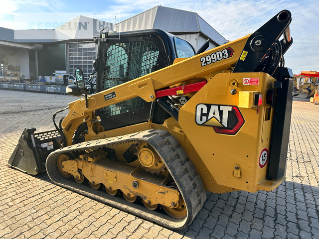 Cat 299D - Mini încărcător: Foto 2 Cat 299D - Mini încărcător: Foto 2