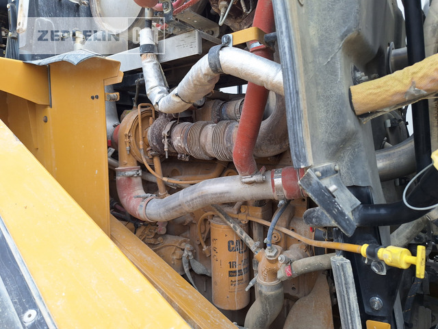 Încărcător frontal pe pneuri Cat 972MXE: Foto 22