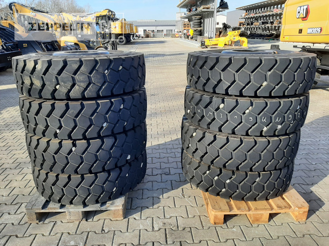 Komponenten Rädersatz - Anvelopă pentru Utilaje constructii: Foto 3 Komponenten Rädersatz - Anvelopă pentru Utilaje constructii: Foto 3