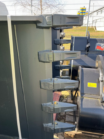 Komponenten TL1450 OQ70/55 - Cupă excavator pentru Utilaje constructii: Foto 2 Komponenten TL1450 OQ70/55 - Cupă excavator pentru Utilaje constructii: Foto 2