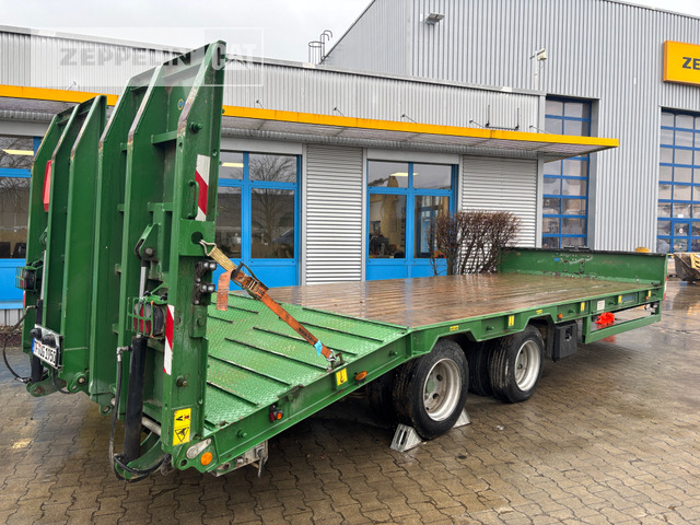 Pronar Narev Tiefladeanhänger - Remorcă transport agabaritic: Foto 1 Pronar Narev Tiefladeanhänger - Remorcă transport agabaritic: Foto 1