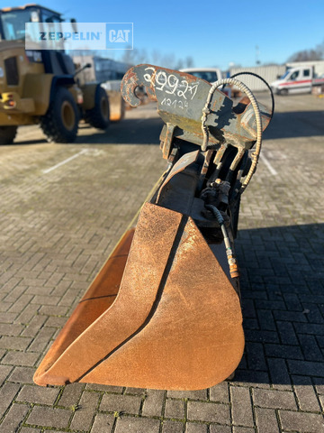 Sonstiges Grabenräumlöffel - Cupă excavator pentru Utilaje constructii: Foto 4 Sonstiges Grabenräumlöffel - Cupă excavator pentru Utilaje constructii: Foto 4