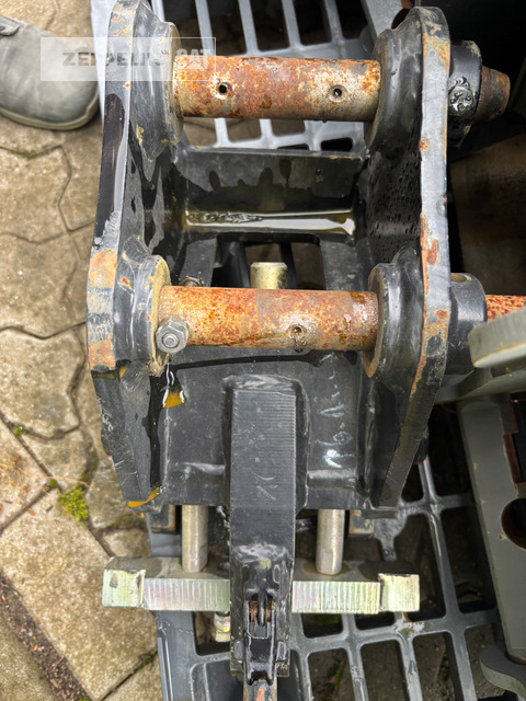 Sonstiges Schnellwechsler - Cuplare rapidă pentru Utilaje constructii: Foto 4 Sonstiges Schnellwechsler - Cuplare rapidă pentru Utilaje constructii: Foto 4