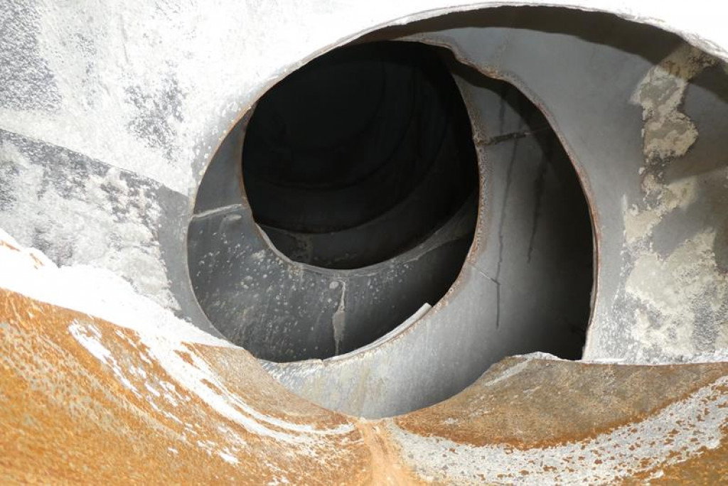 MERCEDES-BENZ Actros 3235 B 8x4 Betonmischer Stetter 9m³ -Deutsch - Camion: Foto 3 MERCEDES-BENZ Actros 3235 B 8x4 Betonmischer Stetter 9m³ -Deutsch - Camion: Foto 3