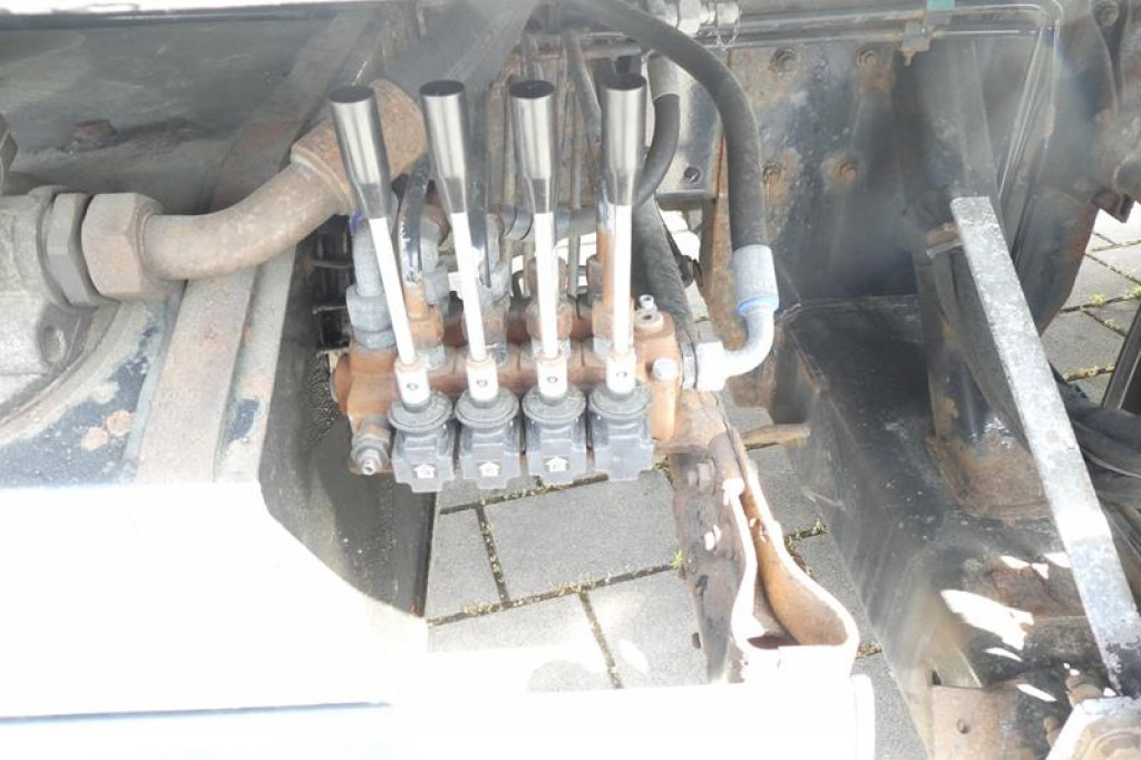 MAN TG-S 26.440 6x4 Pritsche Heckkran PK 27002+Funk - Camion platformă, Camion cu macara: Foto 5 MAN TG-S 26.440 6x4 Pritsche Heckkran PK 27002+Funk - Camion platformă, Camion cu macara: Foto 5