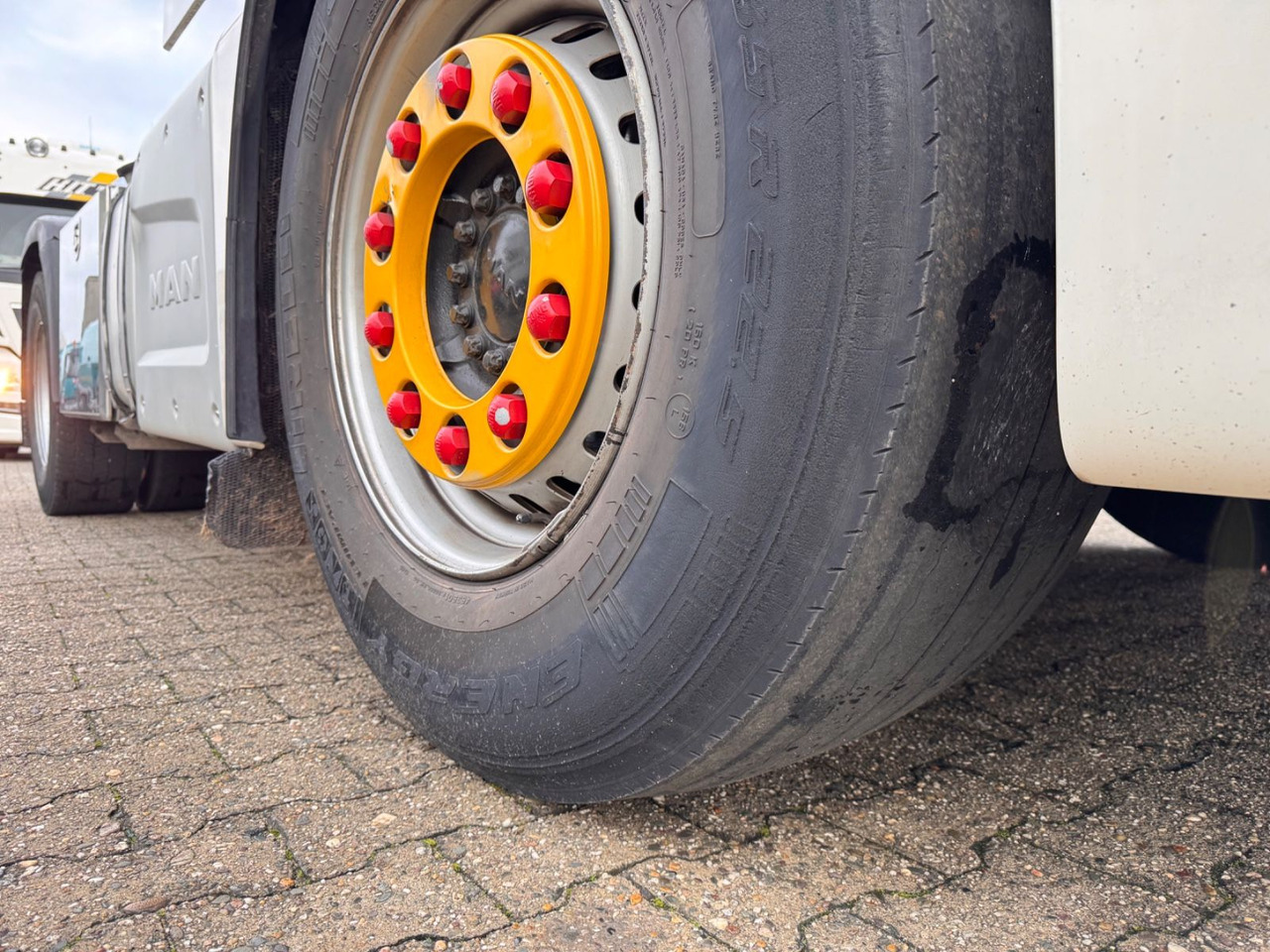 Cap tractor MAN TGX 18.460 4x2 BLS XXL Standklima: Foto 14 Cap tractor MAN TGX 18.460 4x2 BLS XXL Standklima: Foto 14