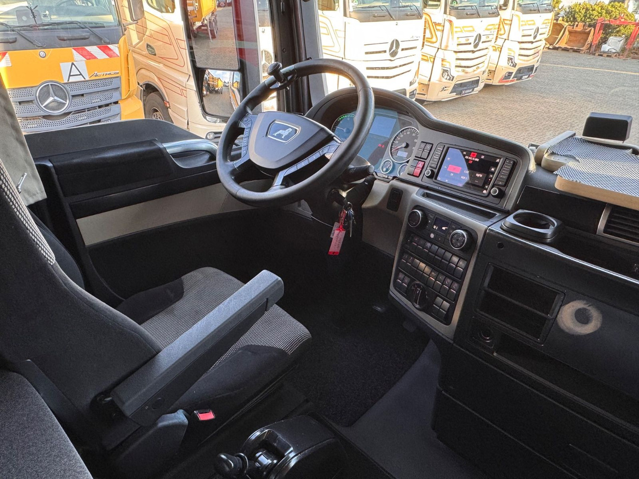 Cap tractor MAN TGX 18.460 4x2 BLS XXL Standklima: Foto 8 Cap tractor MAN TGX 18.460 4x2 BLS XXL Standklima: Foto 8