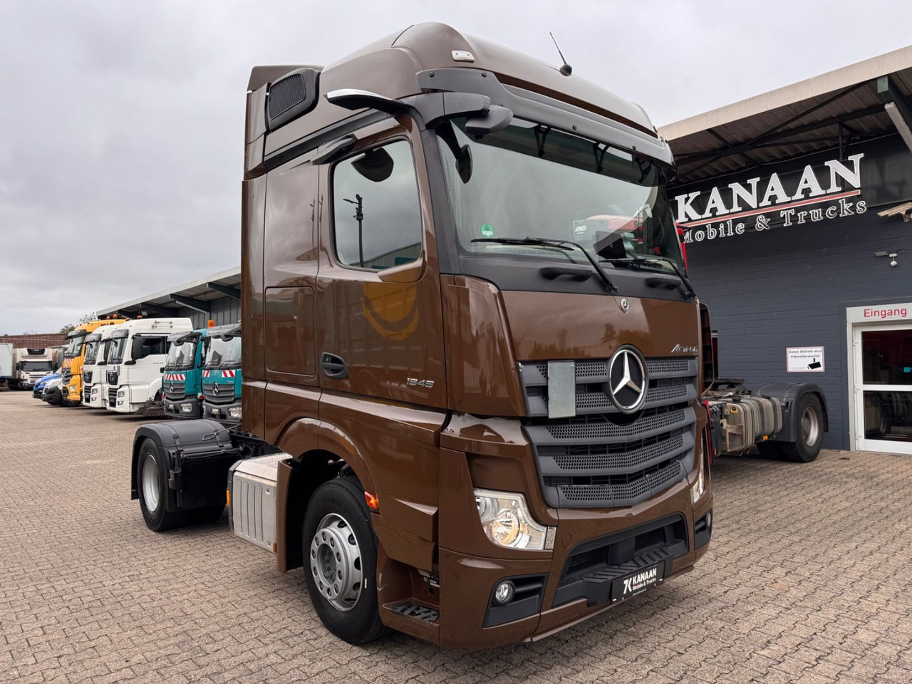 Mercedes-Benz 1848 Actros 5 BigSPace - Cap tractor: Foto 1 Mercedes-Benz 1848 Actros 5 BigSPace - Cap tractor: Foto 1