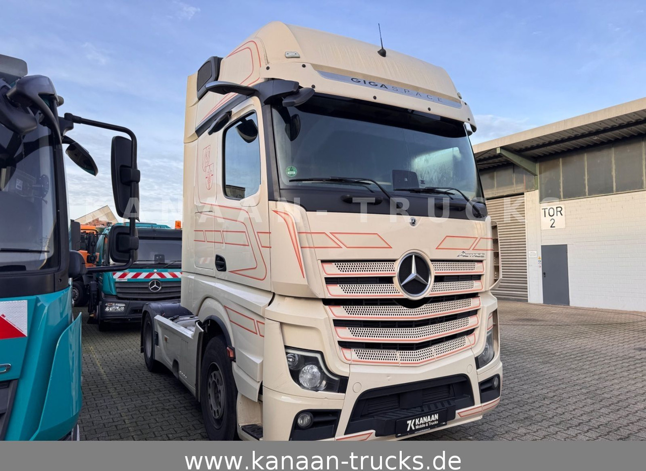 Mercedes-Benz 1848 LS Actros 5 GigaSpace Steel/Air Susp - Cap tractor: Foto 2 Mercedes-Benz 1848 LS Actros 5 GigaSpace Steel/Air Susp - Cap tractor: Foto 2