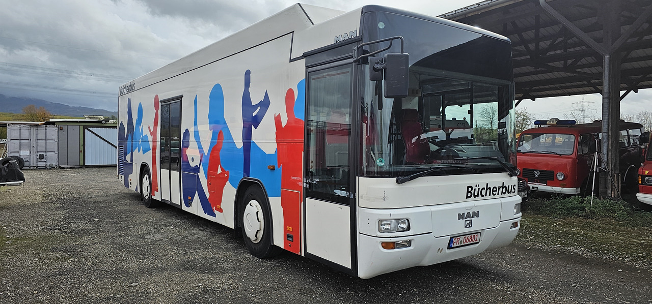 MAN A72 - Autobuz interurban: Foto 2 MAN A72 - Autobuz interurban: Foto 2