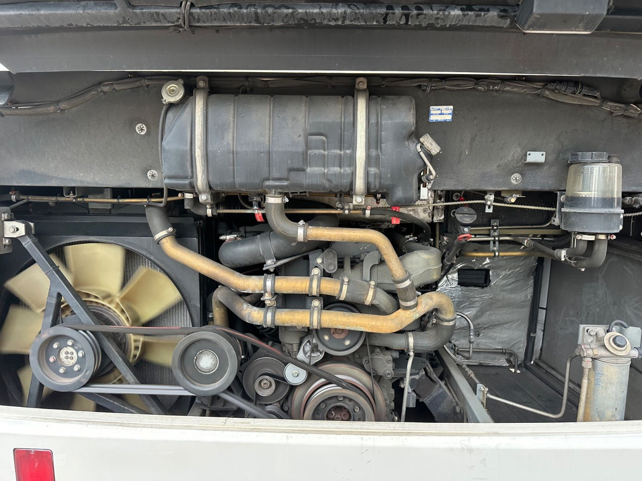 Mercedes-Benz O560 Intouro (EEV*Schalt) - Autobuz interurban: Foto 4 Mercedes-Benz O560 Intouro (EEV*Schalt) - Autobuz interurban: Foto 4