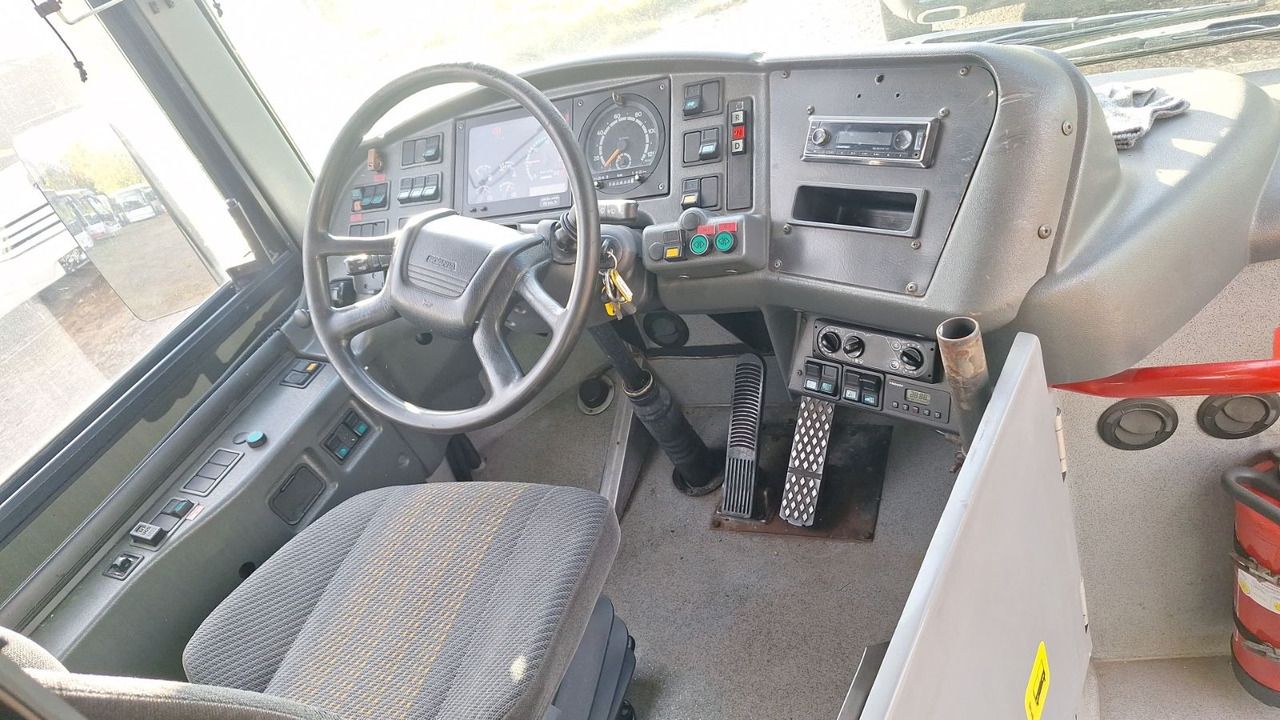 Scania Omnilink (Euro 4) O530/ 415 NF - Autobuz urban: Foto 5 Scania Omnilink (Euro 4) O530/ 415 NF - Autobuz urban: Foto 5