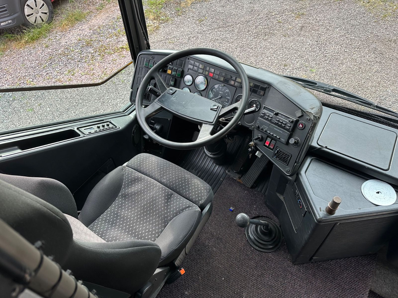 Setra S 315 UL (56 Sitze*Klima*Schalt*TOP) - Autobuz interurban: Foto 5 Setra S 315 UL (56 Sitze*Klima*Schalt*TOP) - Autobuz interurban: Foto 5