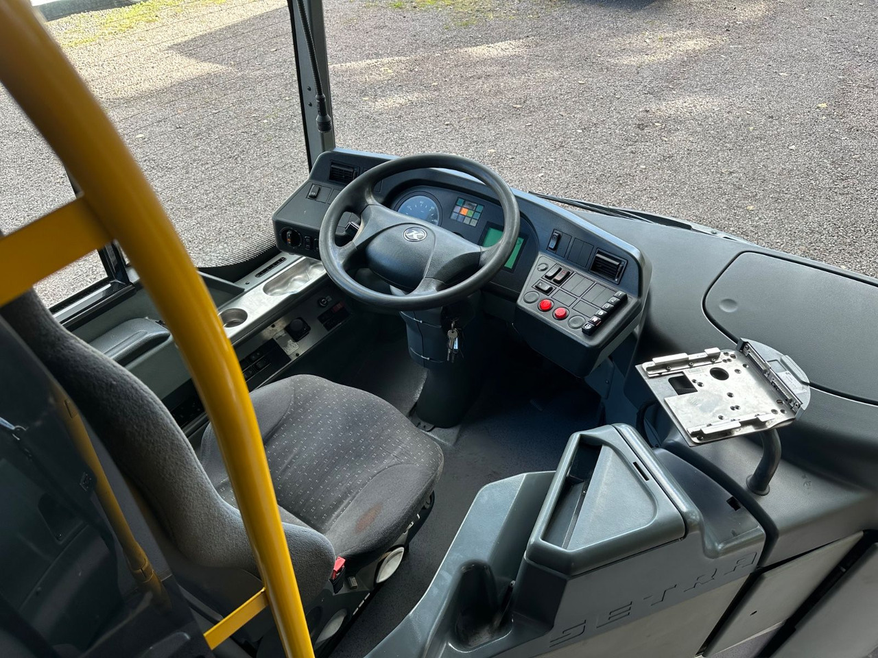 Setra S 415 NF (Euro 5) - Autobuz urban: Foto 4 Setra S 415 NF (Euro 5) - Autobuz urban: Foto 4