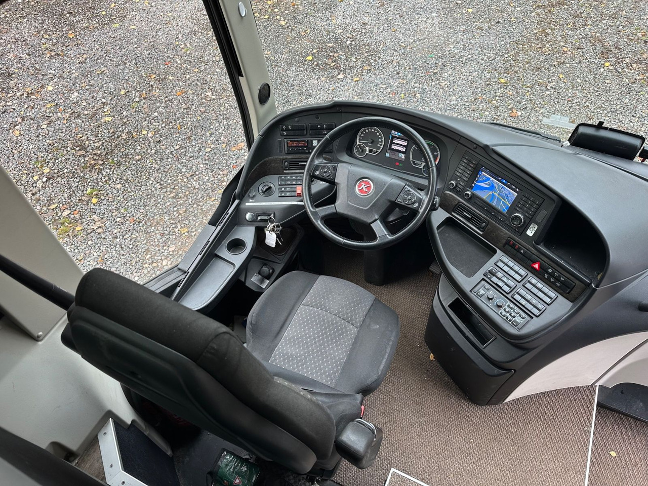 Setra S 516 HD/2A (Heck WC+Küche*DE-Bus) - Autocar: Foto 5 Setra S 516 HD/2A (Heck WC+Küche*DE-Bus) - Autocar: Foto 5