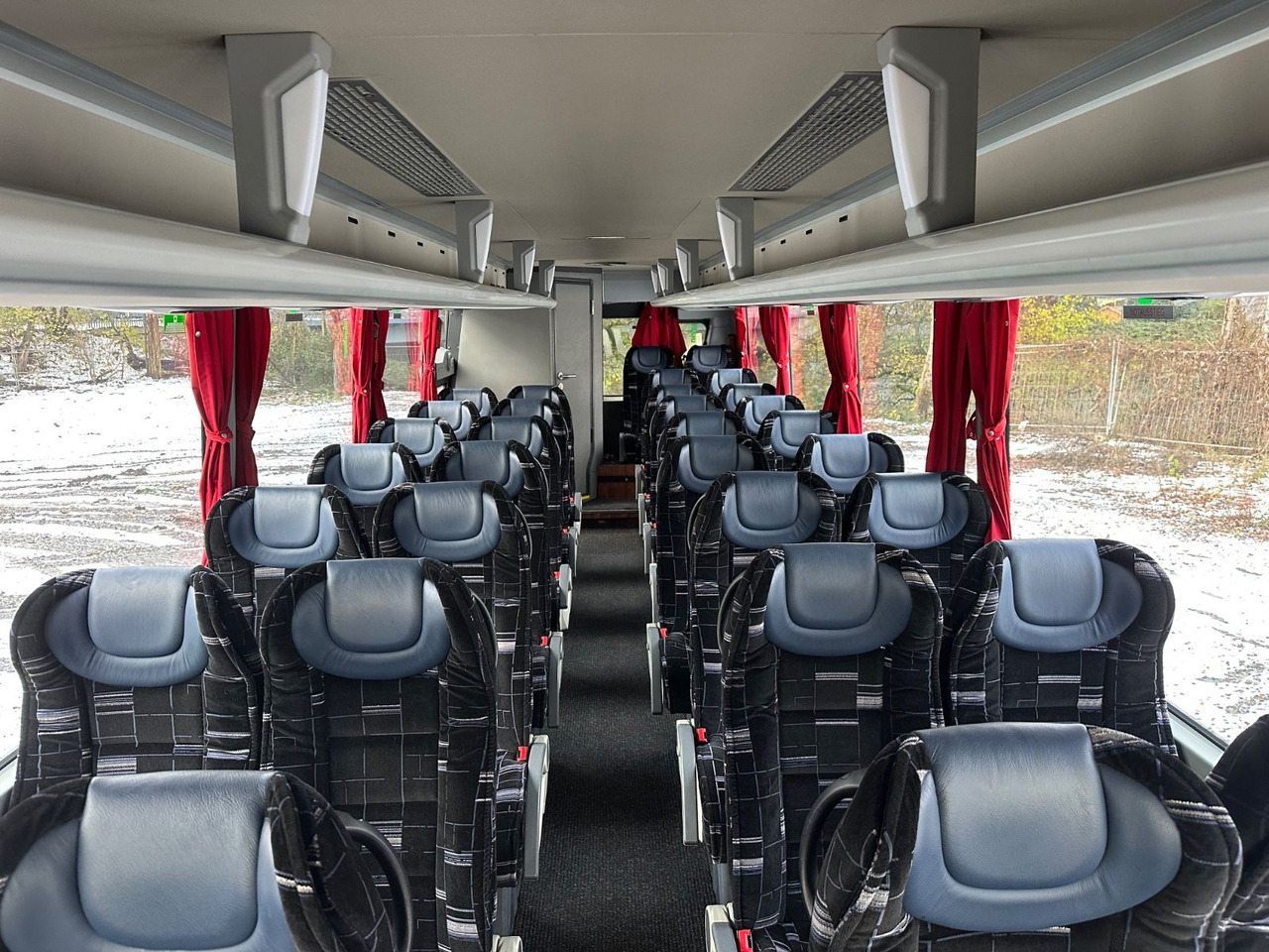 Temsa MD9 (236 t.Km*34 Sitze) - Microbuz, Transport persoane: Foto 5 Temsa MD9 (236 t.Km*34 Sitze) - Microbuz, Transport persoane: Foto 5